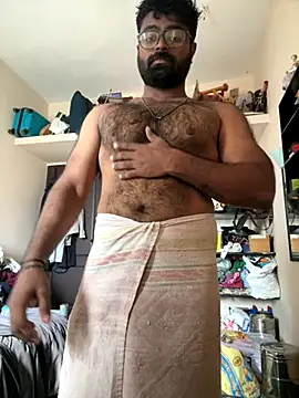 Snapshot of DJLOVE280825 chatting on 10.08.25 DJLOVE280825 online show from 10.08.25