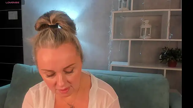 Sky Kuper online show from 09.12.25