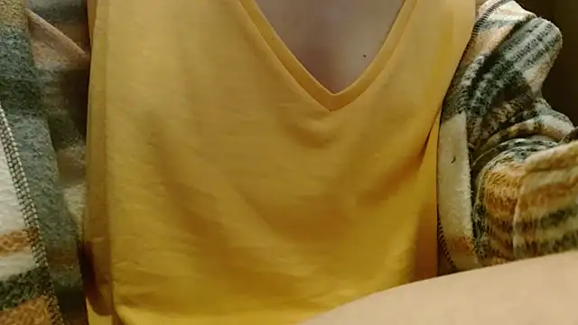 Snapshot of LorraineOSun chatting on 03.02.26 LorraineOSun online show from 03.02.26