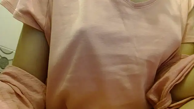 Snapshot of LorraineOSun chatting on 03.07.26 LorraineOSun online show from 03.07.26