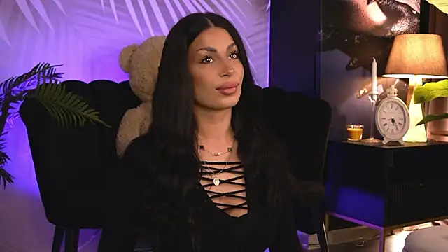 Snapshot of EvaRhea chatting on 02.19.26 EvaRhea online show from 02.19.26