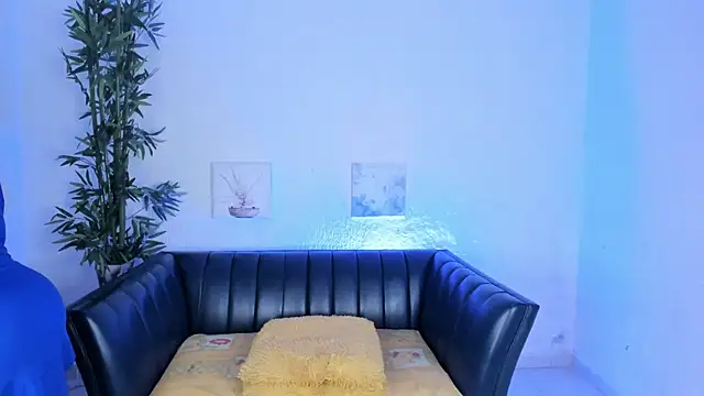 samanee konn online show from 09.17.25