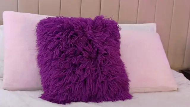 Snapshot of bunny_nicolle chatting on 04.19.26 bunny nicolle online show from 04.19.26