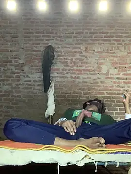 uniquesexyboy5689 online show from 03.13.26