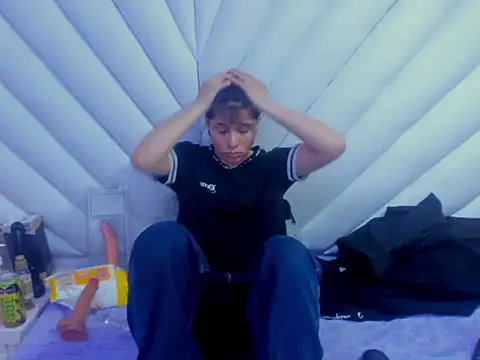 Bruno Cruzz online show from 11.30.25