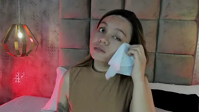 Sky Junne online show from 01.18.26