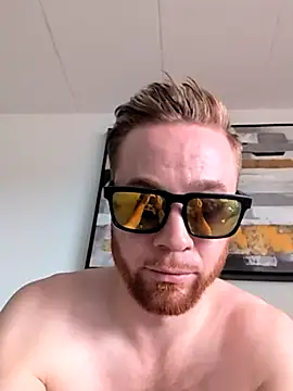 Snapshot of Chffbhf chatting on 11.27.25 Chffbhf online show from 11.27.25