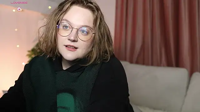 Alissa S online show from 03.18.25