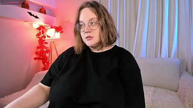 Alissa S online show from 10.31.25