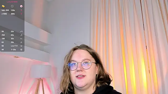 Alissa S online show from 11.16.25