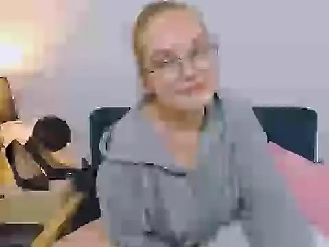 AliceCrazy69 online show from 11.17.25