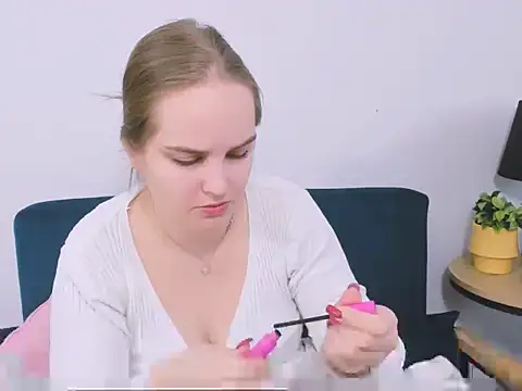 AliceCrazy69 online show from 01.06.26