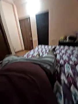 Snapshot of indiankiing chatting on 11.18.25 indiankiing online show from 11.18.25