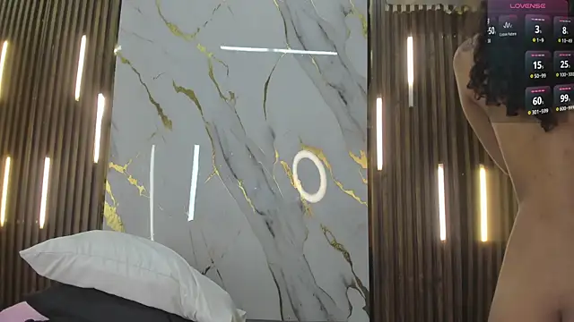 VictoriaDuart online show from 12.22.25