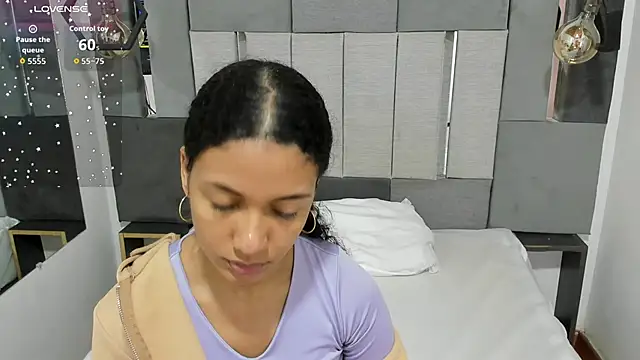 VictoriaDuart online show from 02.16.26