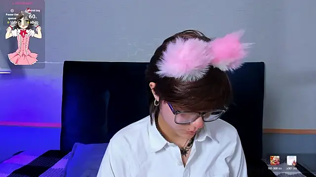 Snapshot of Tsuki_Maru chatting on 03.26.26 Tsuki Maru online show from 03.26.26