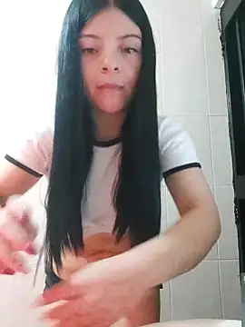 LunaJacobs online show from 02.24.26