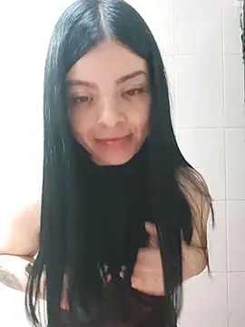 LunaJacobs online show from 04.22.26