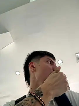 Snapshot of Luck__090 chatting on 09.24.25 Luck  090 online show from 09.24.25