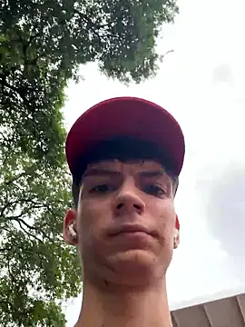 Snapshot of Luck__090 chatting on 09.29.25 Luck  090 online show from 09.29.25