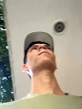 Snapshot of Luck__090 chatting on 10.08.25 Luck  090 online show from 10.08.25