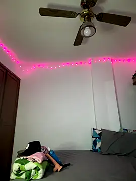 Snapshot of Luck__090 chatting on 10.16.25 Luck  090 online show from 10.16.25