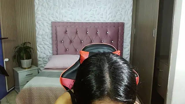 emily rz1 online show from 04.25.26