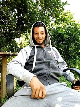 Snapshot of AlphaAlterX chatting on 10.15.25 AlphaAlterX online show from 10.15.25