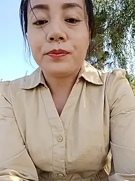 Snapshot of bingxin- chatting on 09.10.25 bingxin- online show from 09.10.25