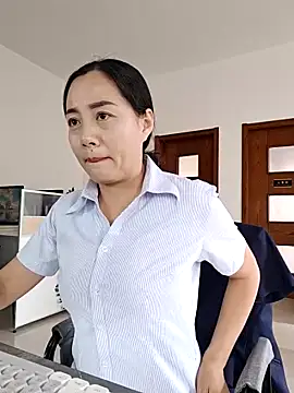 Snapshot of bingxin- chatting on 09.27.25 bingxin- online show from 09.27.25