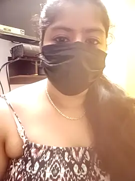 Snapshot of Reshma-Rani chatting on 09.18.25 Reshma-Rani online show from 09.18.25