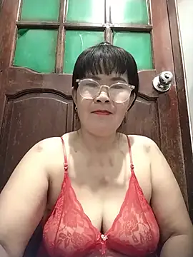 Snapshot of Ki_xxx chatting on 05.30.26 Ki xxx online show from 05.30.26