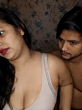 Snapshot of priyaverma00 chatting on 05.16.26 priyaverma00 online show from 05.16.26