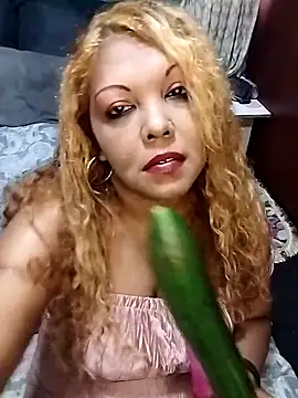 hemilynthomas2467 online show from 12.21.25