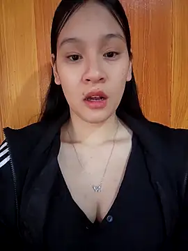 ChiecumBae online show from 11.21.25