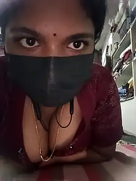 Snapshot of swetha01430 chatting on 09.16.25 swetha01430 online show from 09.16.25