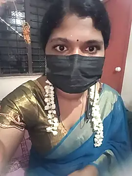 Snapshot of swetha01430 chatting on 09.23.25 swetha01430 online show from 09.23.25