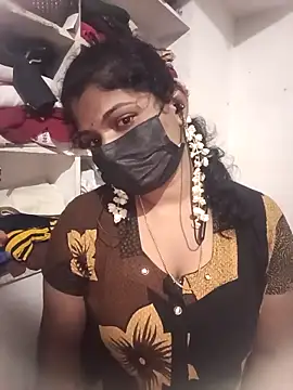 Snapshot of swetha01430 chatting on 10.19.25 swetha01430 online show from 10.19.25