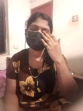 Snapshot of swetha01430 chatting on 10.24.25 swetha01430 online show from 10.24.25