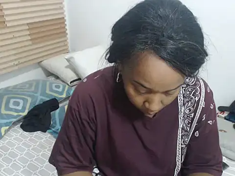 Snapshot of matilde_hot chatting on 10.24.25 matilde hot online show from 10.24.25