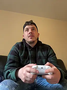 Snapshot of XXKieran chatting on 09.12.25 XXKieran online show from 09.12.25