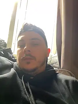 Snapshot of XXKieran chatting on 09.16.25 XXKieran online show from 09.16.25