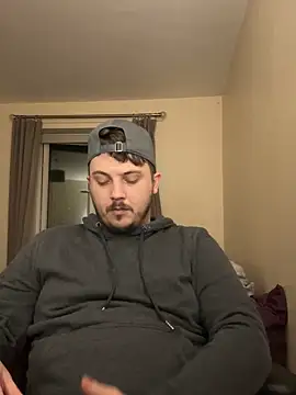 Snapshot of XXKieran chatting on 10.01.25 XXKieran online show from 10.01.25