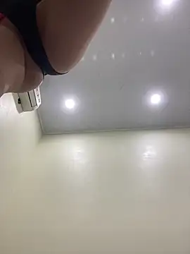 Lyly suri07 online show from 10.14.25