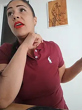 KittyHoleshot87 online show from 02.23.26