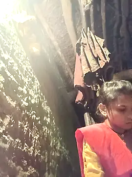 Idhika Jha online show from 09.22.25