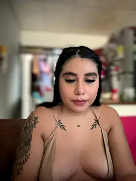 Sophie Dreamss online show from 10.19.25