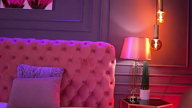 AishaaDevoe online show from 06.03.26