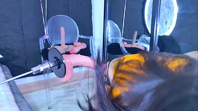 Snapshot of LizzyOlsen chatting on 02.03.26 LizzyOlsen online show from 02.03.26