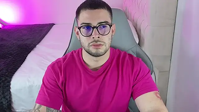 Snapshot of baby_mateo chatting on 05.25.26 baby mateo online show from 05.25.26